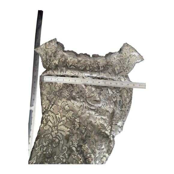 Tadashi Shoji Size 6 Paillette Embroidered Lace Gown Off Shoulder Champagne - Picture 10 of 14